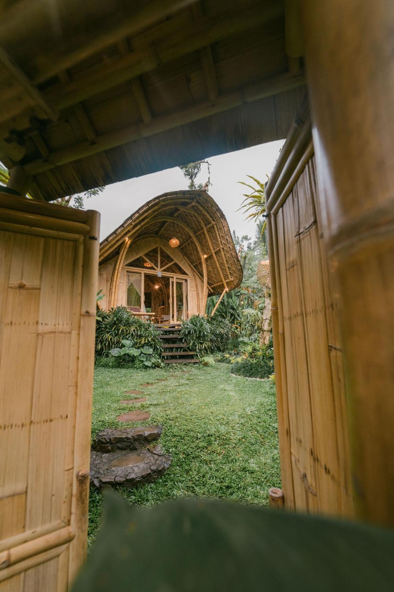 Arcada Bali Bamboo House Villa ซิเดอมัน ภายนอก รูปภาพ